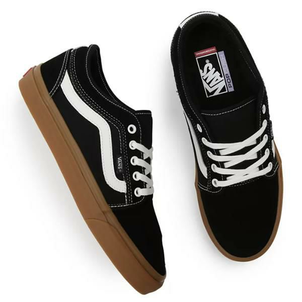 Chukka vans clearance black