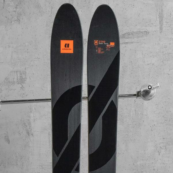 ARMADA SHORT PANTS PARADOX スキー板 ビンディング付き買い替えのため出品いたします