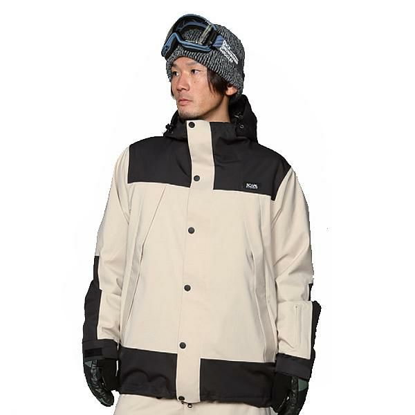 スキー通販WEBSPORTSスノーウェアの販売ページ